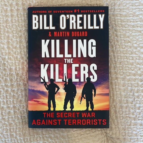 2 Bill O’Reilly books: Killing the Killers & Killing the Legends - Picture 6 of 9